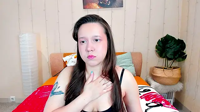 Mira Karter online show from June 11, 2026, 3:47 am