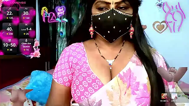 Snapshot of honey-sexy chatting on March 17, 2026, 5:43 am honey-sexy online show from March 17, 2026, 5:43 am