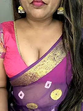 honey-sexy online show from October 24, 2025, 4:50 pm