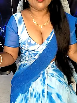 honey-sexy online show from March 3, 2025, 9:55 am