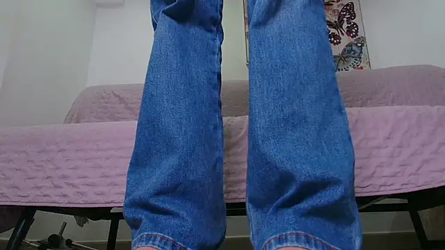 dolcebella online show from January 10, 2026, 5:03 am