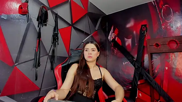 Hana and Zeta online show from September 20, 2025, 12:10 pm