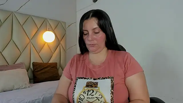 angelswets online show from July 28, 2026, 1:54 pm