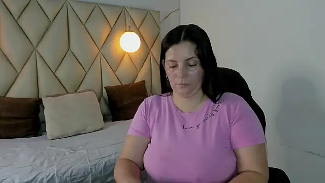 angelswets online show from July 24, 2026, 2:13 pm