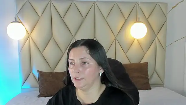 angelswets online show from July 11, 2026, 2:06 pm