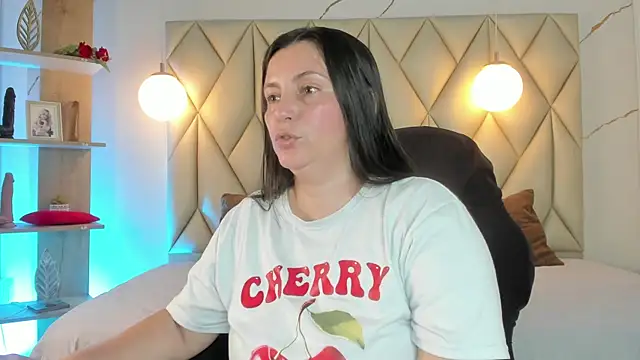 angelswets online show from June 19, 2026, 2:23 pm