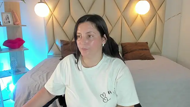 angelswets online show from June 20, 2026, 2:00 pm
