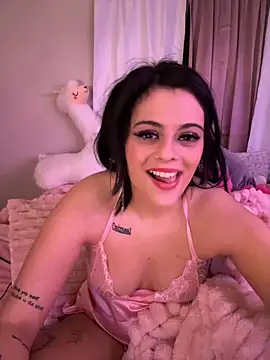 Snapshot of Sashabbay chatting on February 15, 2025, 6:23 am Sashabbay online show from February 15, 2025, 6:23 am