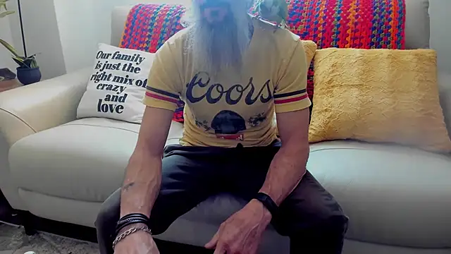 mindphu k online show from February 28, 2026, 7:35 pm