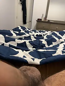 Snapshot of Pussylover_32 chatting on January 16, 2026, 9:30 pm Pussylover 32 online show from January 16, 2026, 9:30 pm