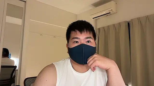 Snapshot of makoto-gmpd chatting on June 5, 2026, 12:44 pm makoto-gmpd online show from June 5, 2026, 12:44 pm