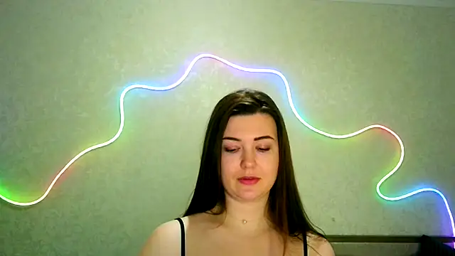 SeductiveTati online show from March 17, 2026, 7:33 am