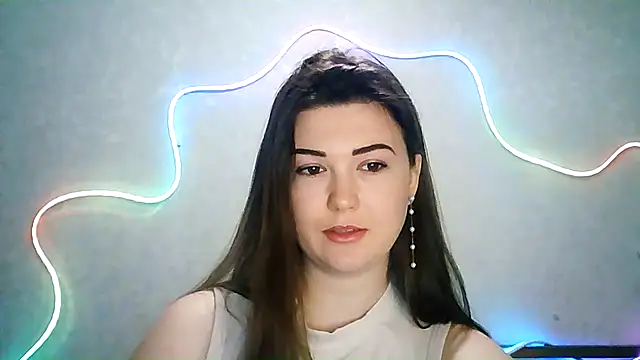 SeductiveTati online show from September 18, 2025, 2:03 am