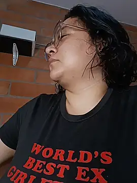 CinnamonCookiez online show from March 3, 2026, 5:14 am