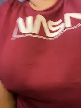 CinnamonCookiez online show from November 8, 2025, 3:43 am