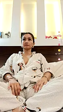 Loly Horny online show from July 14, 2026, 1:27 am