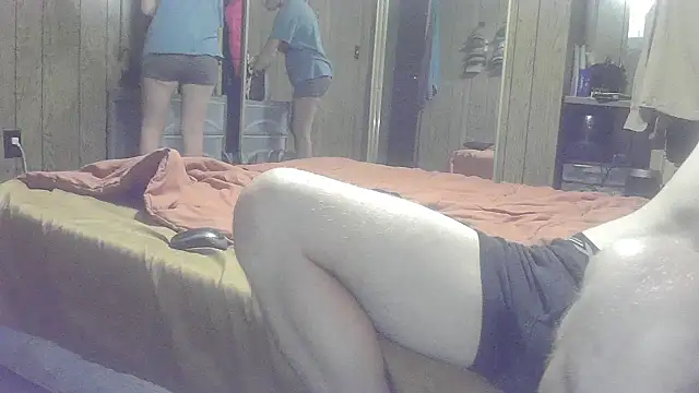 dcockell online show from April 1, 2026, 2:35 am