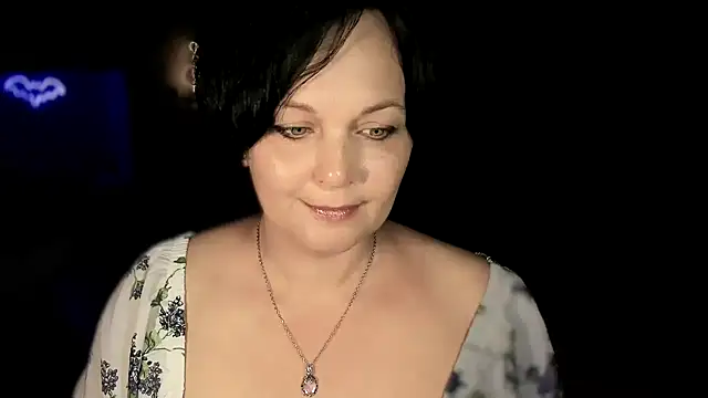 WitchBlueRose online show from July 5, 2026, 4:58 pm