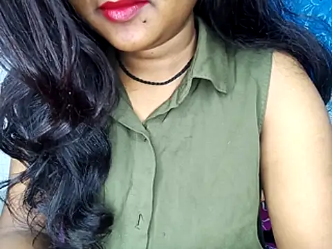 Snapshot of Muktha chatting on November 4, 2025, 7:01 am Muktha online show from November 4, 2025, 7:01 am