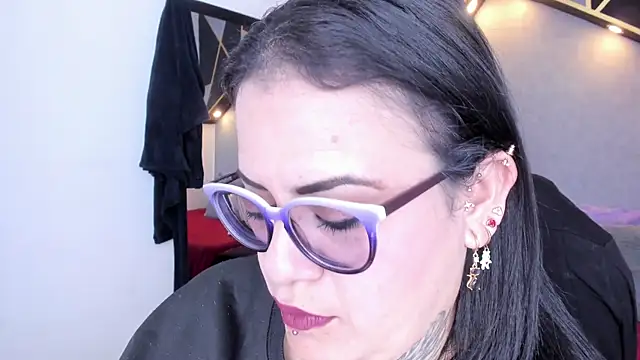 brigittemiller online show from May 28, 2026, 1:57 am