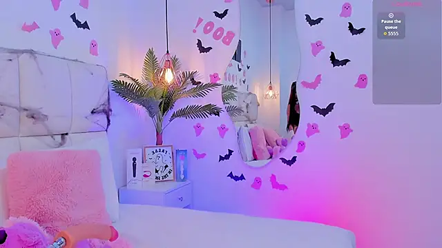 zoe rivers online show from October 27, 2025, 12:55 am