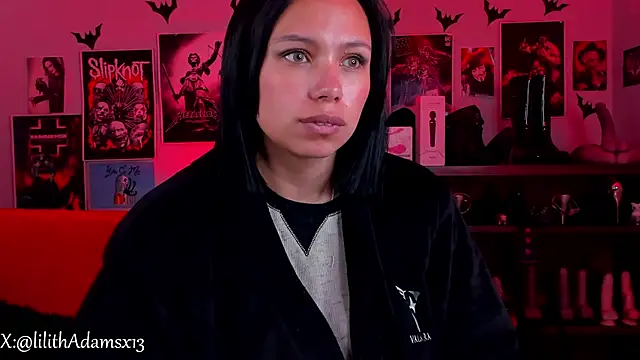 lilith-deveraux online show from April 25, 2026, 3:53 pm