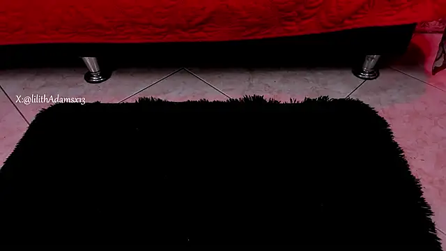 lilith-deveraux online show from October 22, 2025, 2:05 pm