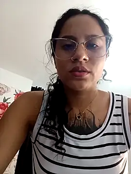 Karii-R online show from April 30, 2026, 4:47 pm