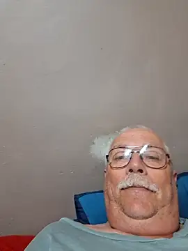 NawtyB1965 online show from December 15, 2025, 3:34 am