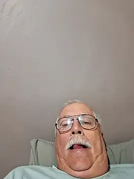 Snapshot of NawtyB1965 chatting on June 22, 2026, 4:09 am NawtyB1965 online show from June 22, 2026, 4:09 am