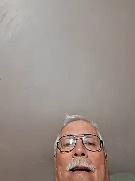Snapshot of NawtyB1965 chatting on June 7, 2026, 4:28 am NawtyB1965 online show from June 7, 2026, 4:28 am