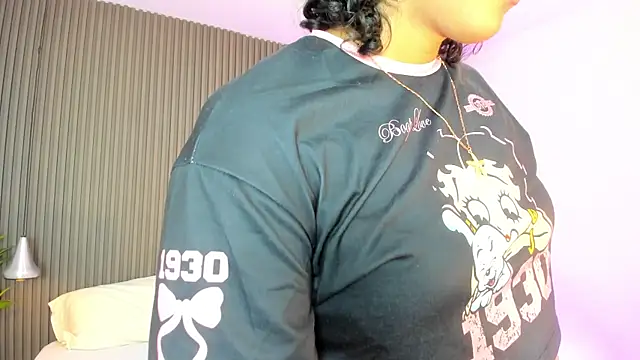 Snapshot of Axel_brunette1 chatting on June 14, 2026, 11:17 pm Axel brunette1 online show from June 14, 2026, 11:17 pm