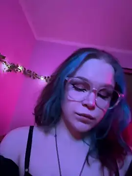 MaddisonHaas online show from March 4, 2025, 12:50 am