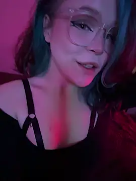 MaddisonHaas online show from March 2, 2025, 9:52 pm