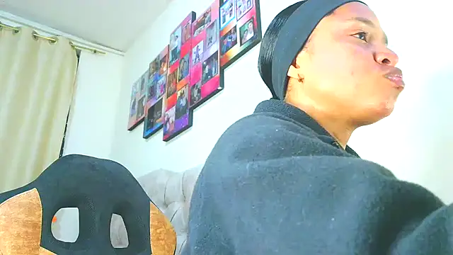 Samary thomas online show from October 9, 2025, 12:11 am