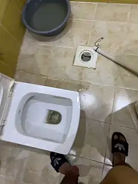 Snapshot of talalll77 chatting on December 21, 2024, 6:22 pm talalll77 online show from December 21, 2024, 6:22 pm