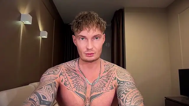 Snapshot of Justin_Hardy chatting on March 5, 2026, 9:00 pm Justin Hardy online show from March 5, 2026, 9:00 pm