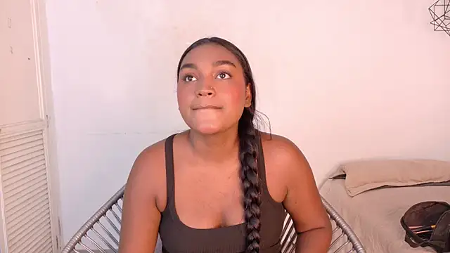 kayna gomez online show from July 25, 2026, 7:09 pm