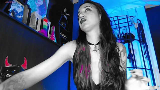 Carla fcoxx online show from October 1, 2025, 11:36 am