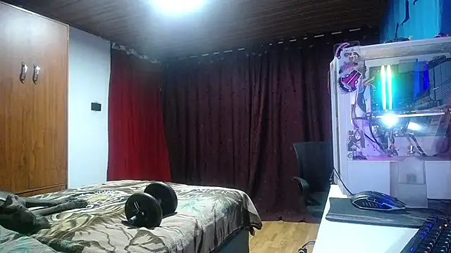 esjrobles online show from March 22, 2025, 1:11 am