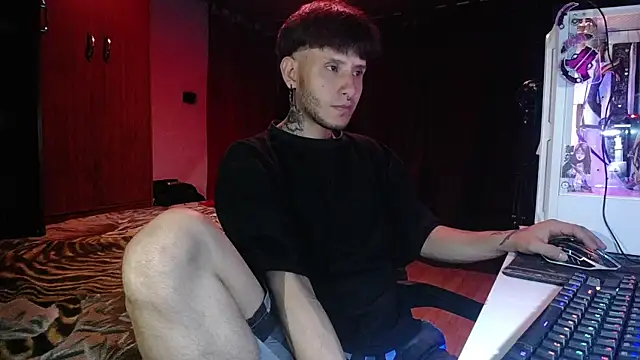 esjrobles online show from March 17, 2025, 2:52 am