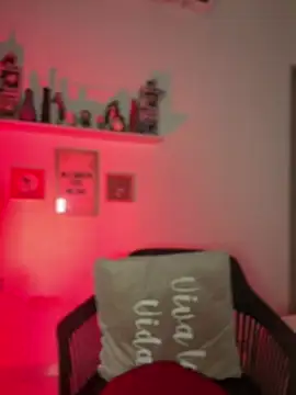 Pink Jazmin online show from June 19, 2026, 12:38 am
