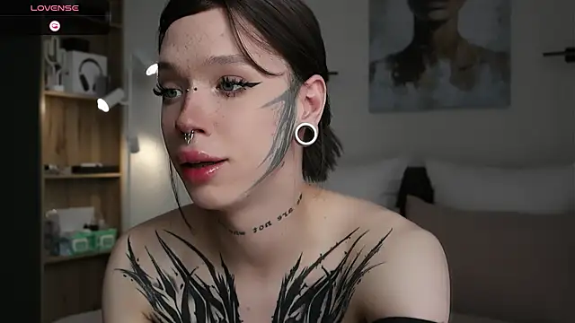 Dasha M online show from May 6, 2026, 12:09 pm