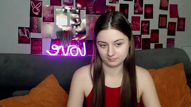 MilanaRoza online show from December 4, 2025, 6:01 am