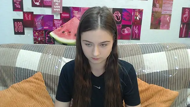 MilanaRoza online show from June 28, 2026, 4:52 am
