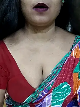 yoursweety09 online show from July 30, 2026, 12:10 am