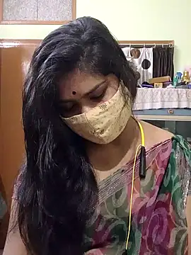 yoursweety09 online show from June 26, 2026, 1:50 pm