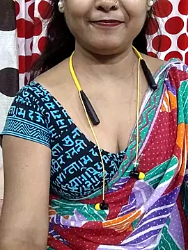 yoursweety09 online show from June 24, 2026, 7:51 am