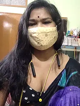 yoursweety09 online show from June 27, 2026, 2:12 pm