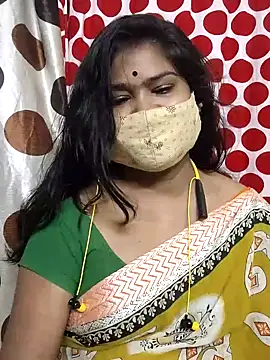 yoursweety09 online show from June 25, 2026, 11:54 pm
